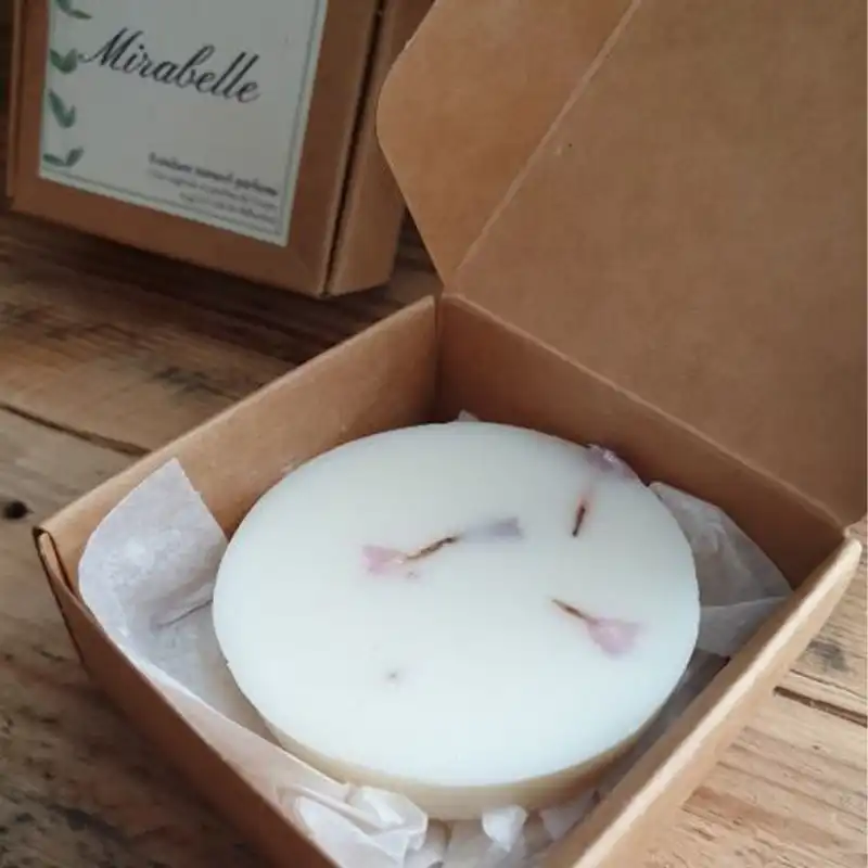 Detail-fondant-Mirabelle-petale-statice