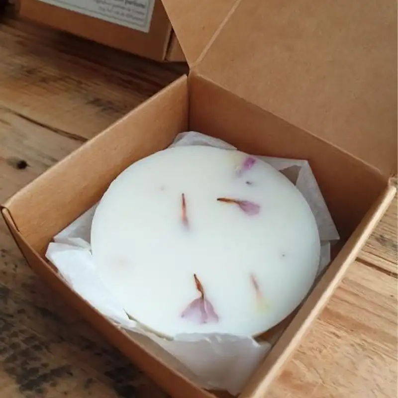 Detail-fondant-fleur-deau-statice