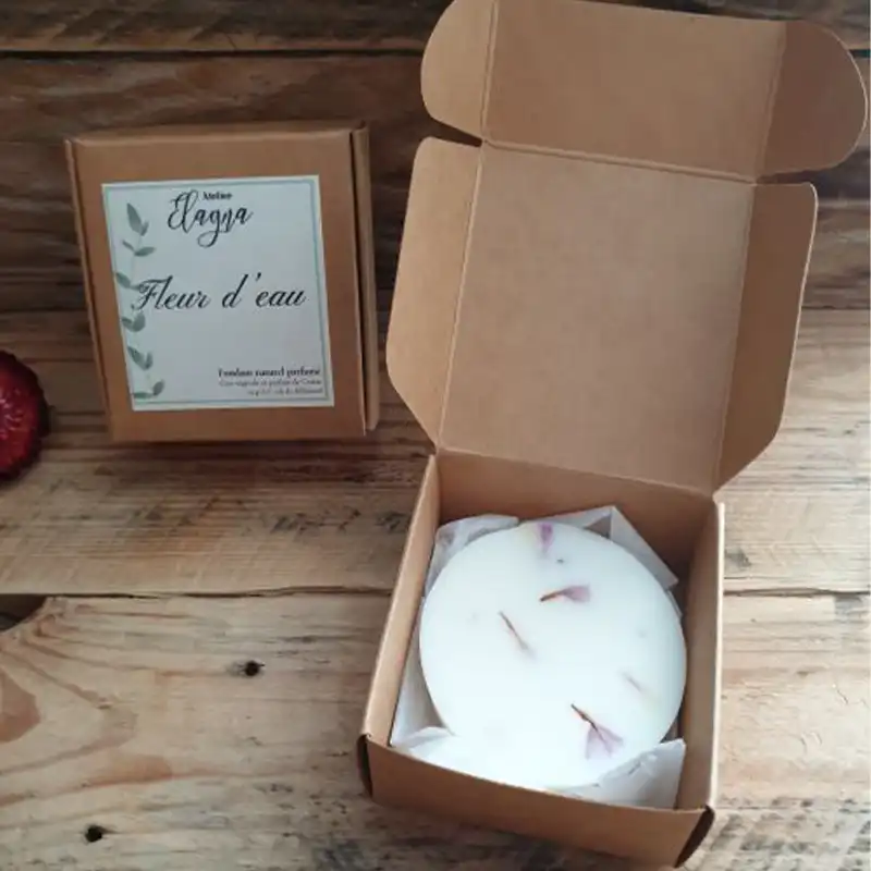 Fondant-et-boite-fleur-deau-statice