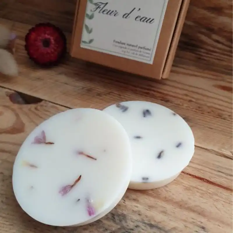 Fondants-fleur-deau-petales-lavande-ou-statice