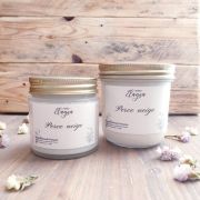 Grande et petite bougie parfumée perce neige