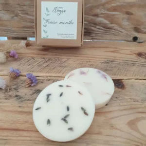 fondant-parfume-FRAISE-MENTHE-petales-lavande-et-statice